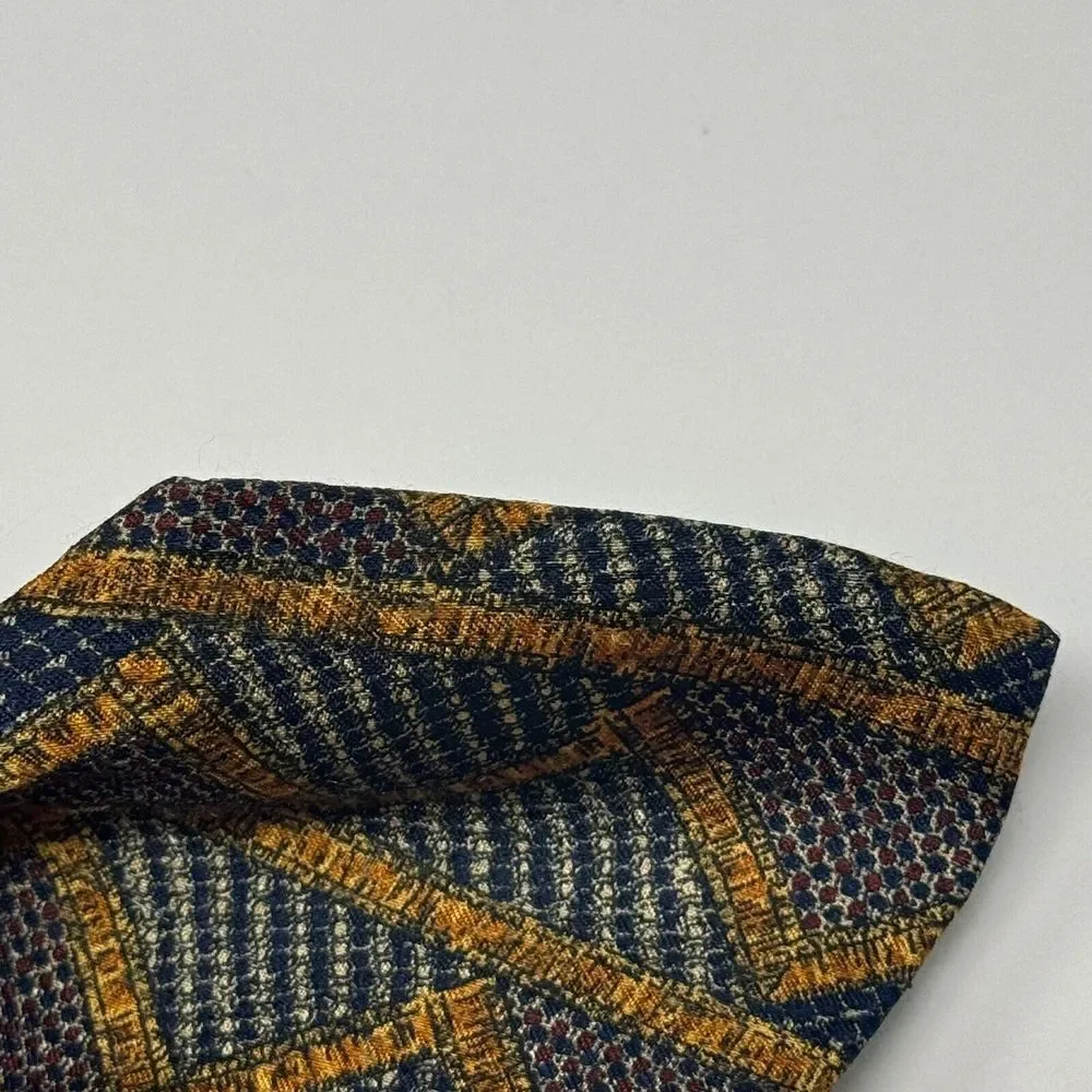 Ermenegildo Zegna Multicolor Geometric Triangle Silk Italy Tie‎ 59